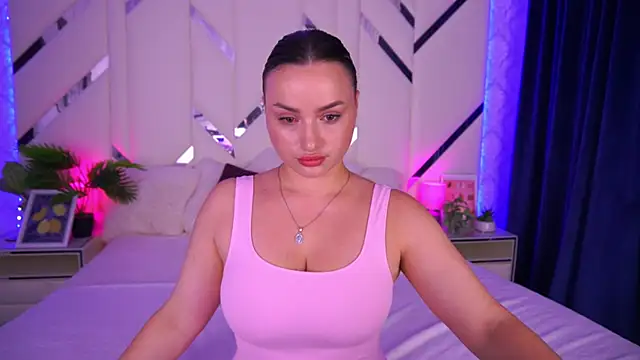 LindsieGreyy online show from 10-05-25, 06:59