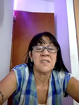 Bellaisabel online show from 10-25-25, 04:33