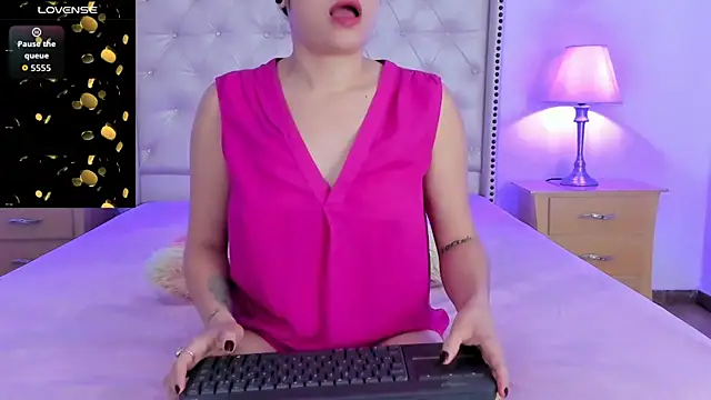 emily jk online show from 01-07-26, 01:05