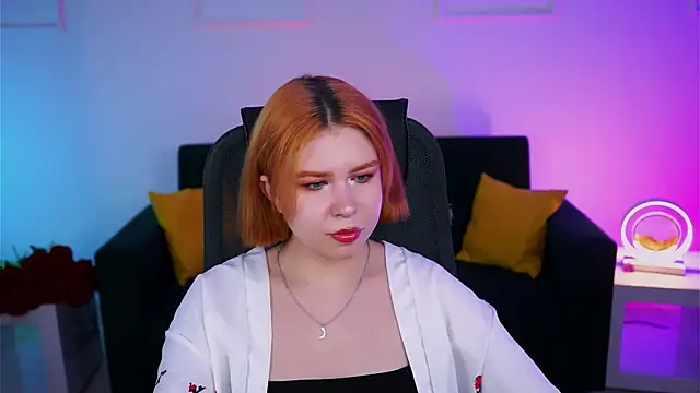 MitsukiMun online show from 02-19-25, 06:21