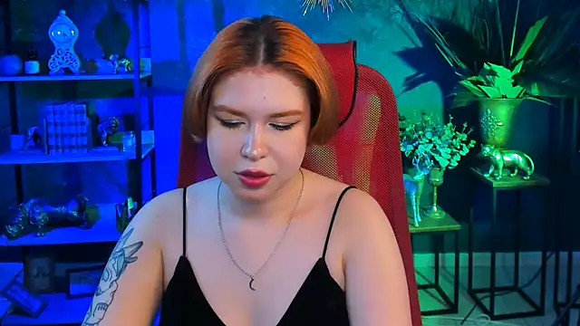 MitsukiMun online show from 03-15-25, 07:27