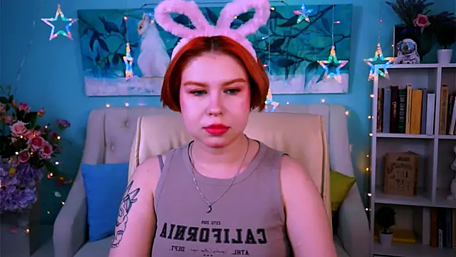 MitsukiMun online show from 02-28-25, 09:23