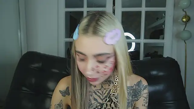 miss   angel online show from 02-21-26, 10:50