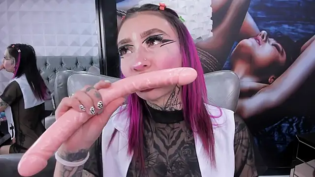 miss   angel online show from 10-06-25, 06:08