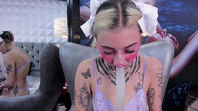 miss   angel online show from 03-20-25, 05:58