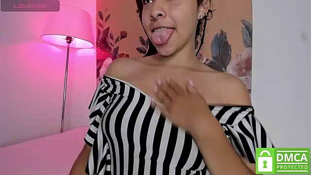 Dhalila  online show from 11-14-25, 01:09