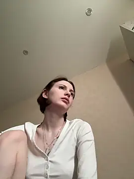 Snapshot of JoYung chatting on 05-15-26, 04:43 JoYung online show from 05-15-26, 04:43