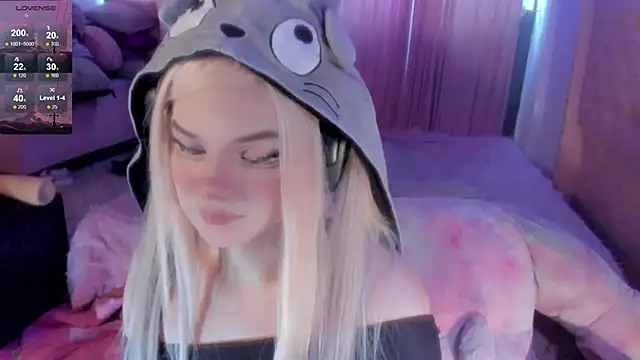 Angelica Reborn online show from 11-27-25, 05:46