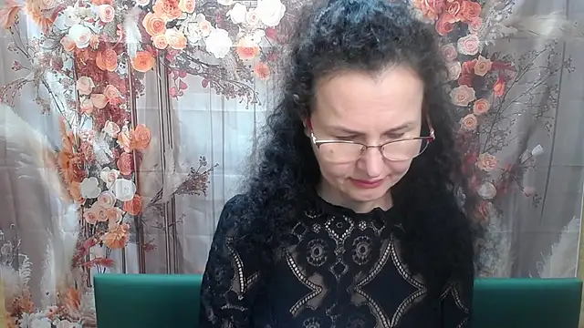 Snapshot of Miroslava_Happi chatting on 05-14-26, 05:59 Miroslava Happi online show from 05-14-26, 05:59