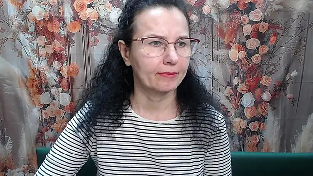 Snapshot of Miroslava_Happi chatting on 04-26-26, 05:49 Miroslava Happi online show from 04-26-26, 05:49