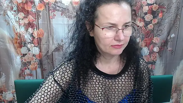 Snapshot of Miroslava_Happi chatting on 05-18-26, 06:07 Miroslava Happi online show from 05-18-26, 06:07