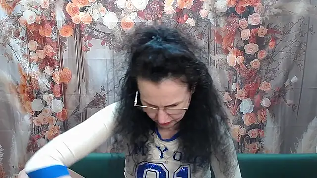 Snapshot of Miroslava_Happi chatting on 05-09-26, 05:55 Miroslava Happi online show from 05-09-26, 05:55