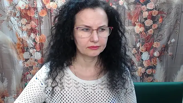 Snapshot of Miroslava_Happi chatting on 04-27-26, 06:00 Miroslava Happi online show from 04-27-26, 06:00