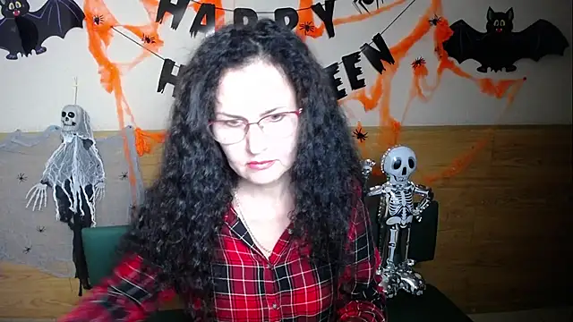 Miroslava Happi online show from 10-30-25, 06:23