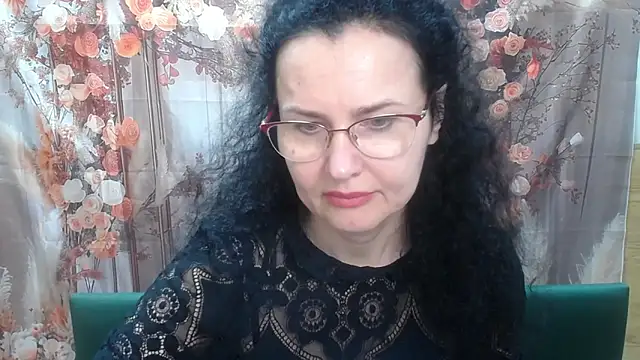Snapshot of Miroslava_Happi chatting on 06-01-26, 06:02 Miroslava Happi online show from 06-01-26, 06:02