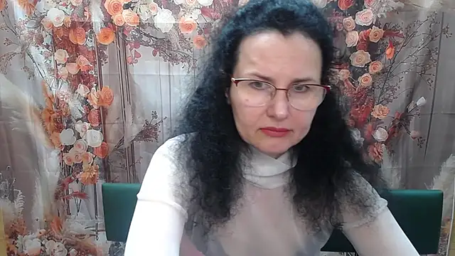 Snapshot of Miroslava_Happi chatting on 05-30-26, 06:42 Miroslava Happi online show from 05-30-26, 06:42