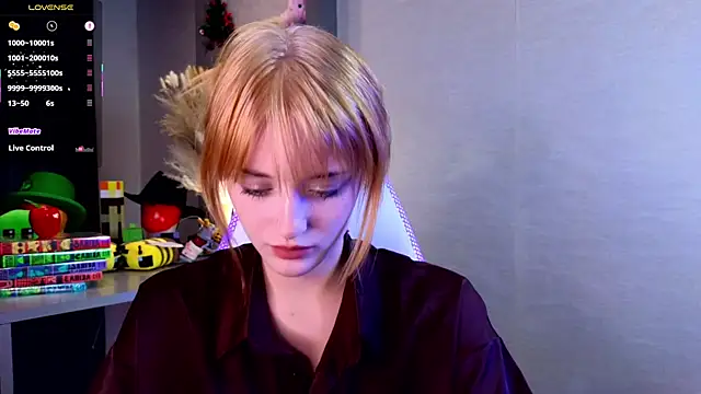 Hisoka akerley online show from 09-11-25, 04:18