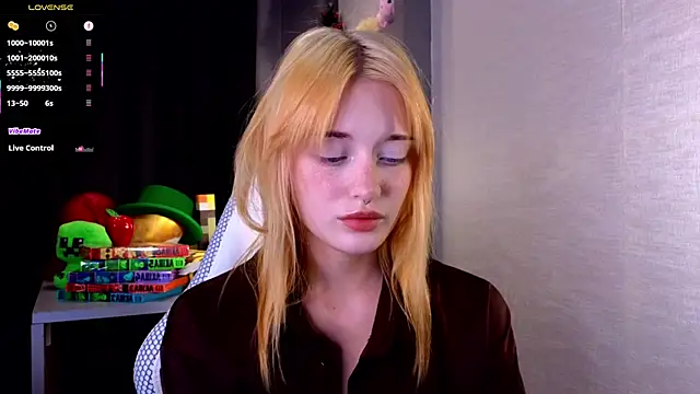 Hisoka akerley online show from 09-26-25, 05:20