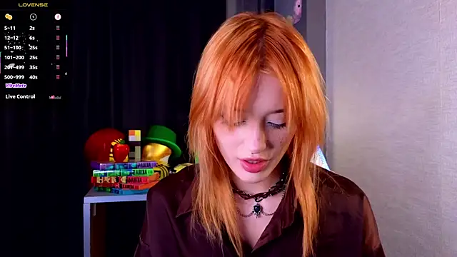 Hisoka akerley online show from 10-10-25, 06:42