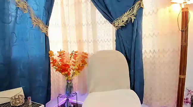 Snapshot of Tatiana1273_24 chatting on 02-22-25, 04:19 Tatiana1273 24 online show from 02-22-25, 04:19