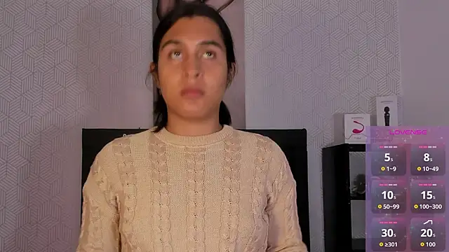 Selena fox7 online show from 03-09-26, 03:32