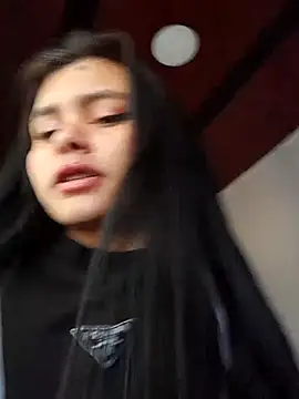 CHLOE ISABELL online show from 09-13-25, 09:04