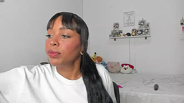 Annaa Brooks online show from 04-26-26, 04:26