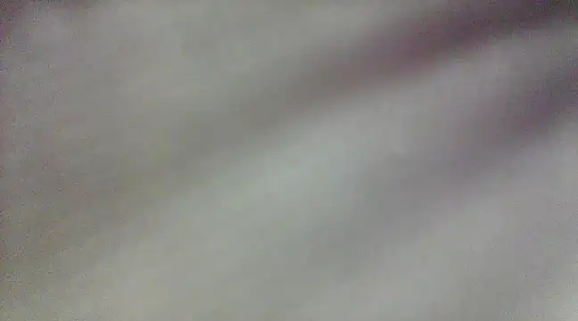 Snapshot of allisonbr chatting on 03-18-25, 03:33 allisonbr online show from 03-18-25, 03:33