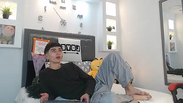 Snapshot of MaikyCooper chatting on 03-12-25, 04:30 MaikyCooper online show from 03-12-25, 04:30