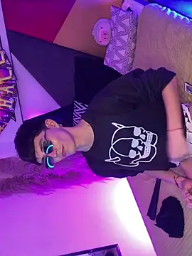 Snapshot of MaikyCooper chatting on 10-30-25, 12:31 MaikyCooper online show from 10-30-25, 12:31