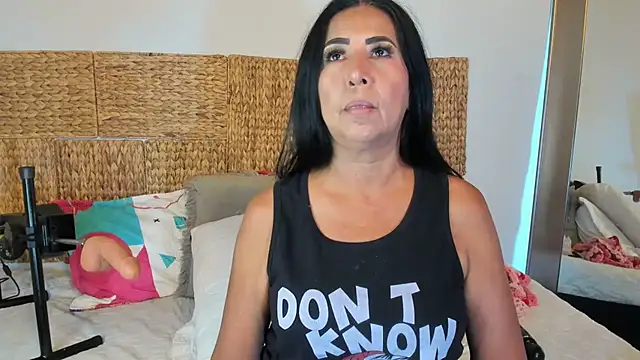 Snapshot of Jackiehmilf52 chatting on 06-06-26, 01:27 Jackiehmilf52 online show from 06-06-26, 01:27