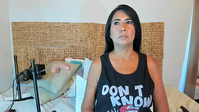 Snapshot of Jackiehmilf52 chatting on 06-11-26, 02:25 Jackiehmilf52 online show from 06-11-26, 02:25