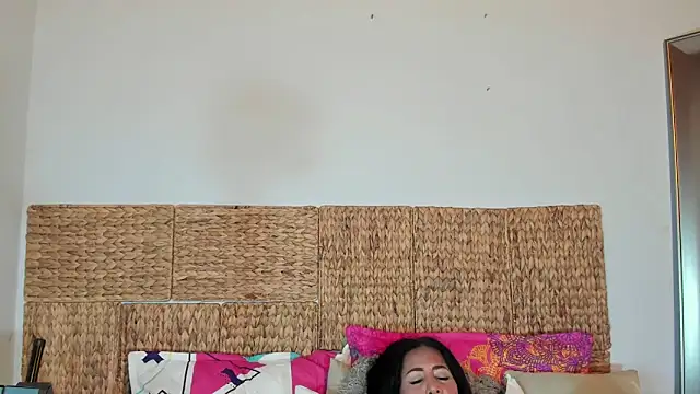 Jackiehmilf52 online show from 03-25-26, 01:28