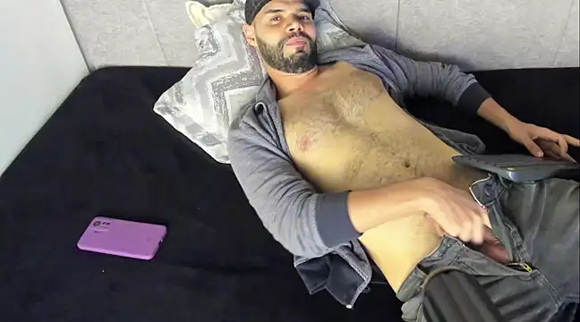 Luke Diaz7 online show from 03-22-25, 02:16