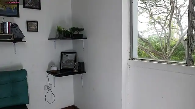 atenea 02 love online show from 06-02-26, 09:15