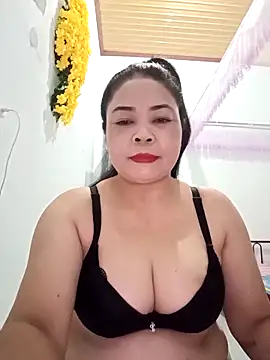 Snapshot of Baby-bigtits2024 chatting on 03-05-25, 01:17 Baby-bigtits2024 online show from 03-05-25, 01:17