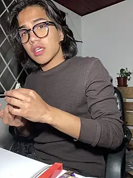 shadowsofgarden online show from 02-27-25, 04:02