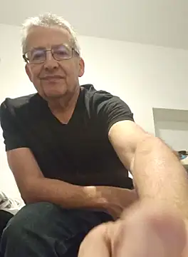 mann4u147 online show from 09-27-25, 06:47