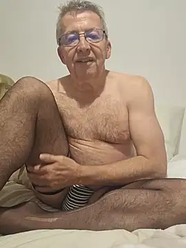 mann4u147 online show from 09-30-25, 10:27