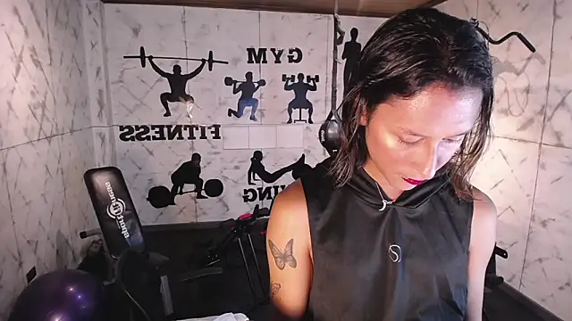 Georgina Palacios  online show from 11-11-25, 03:56