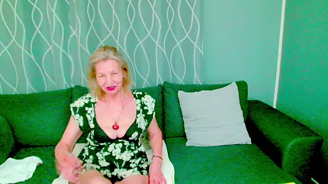 adeleadison online show from 09-24-25, 02:40