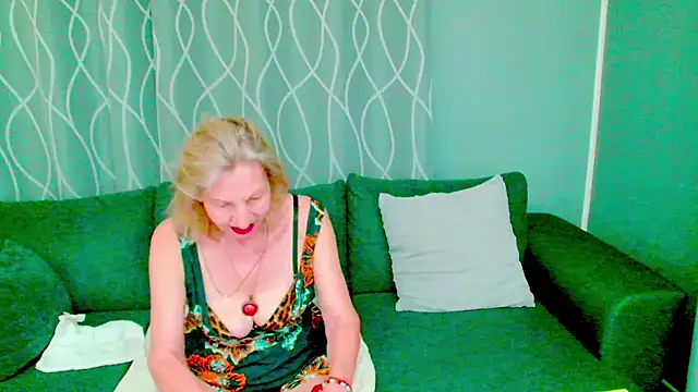 adeleadison online show from 09-26-25, 03:02