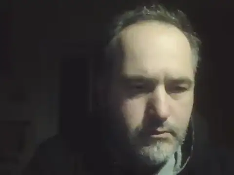 Szolga10 online show from 11-18-25, 05:49