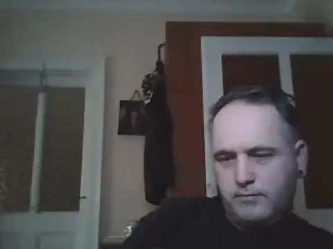 Szolga10 online show from 03-05-25, 04:24