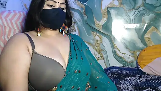 Snapshot of seetatiwari chatting on 04-25-26, 06:27 seetatiwari online show from 04-25-26, 06:27