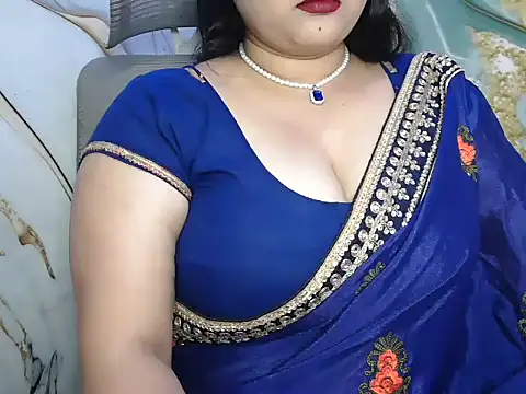 Snapshot of seetatiwari chatting on 05-29-26, 06:03 seetatiwari online show from 05-29-26, 06:03