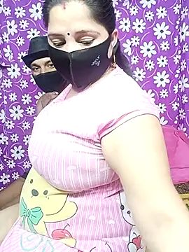 Snapshot of seetatiwari chatting on 03-16-25, 08:43 seetatiwari online show from 03-16-25, 08:43