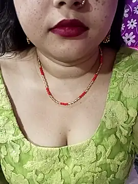 Snapshot of seetatiwari chatting on 02-24-25, 09:32 seetatiwari online show from 02-24-25, 09:32
