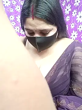 Snapshot of seetatiwari chatting on 02-24-25, 05:31 seetatiwari online show from 02-24-25, 05:31