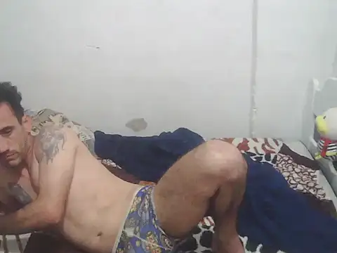 Snapshot of Islabella89 chatting on 03-19-26, 04:45 Islabella89 online show from 03-19-26, 04:45